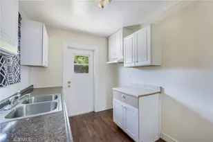 1123 S McDonnell Ave, East Los Angeles, CA 90022 - Photo 15