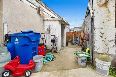 1132 E 53rd Street, Los Angeles, CA 90011 - Photo 19