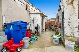 1132 E 53rd St, Los Angeles, CA 90011 - Photo 19