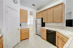 11949 Hawthorne Ave, Hesperia, CA 92345 - Photo 13