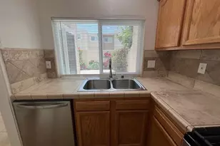 45 Golden Glen St, Irvine, CA 92604 - Photo 5