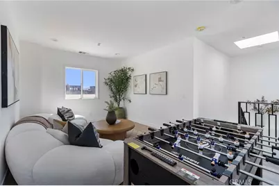 1018 W 223rd Street #2, Torrance, CA 90502 - Photo 33
