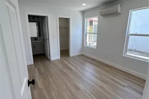 2033 W Burnett St, Long Beach, CA 90810 - Photo 27