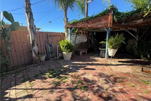 8943 Delano Dr, Riverside, CA 92503 - Photo 11