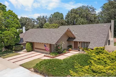 2301 N Lyon Street, Santa Ana, CA 92705 - Photo 1