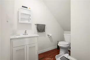 1067 N Wilton Pl, Los Angeles, CA 90038 - Photo 15