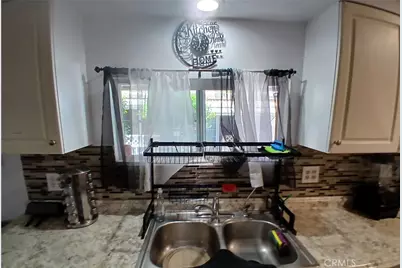 250 Linden Avenue, San Bernardino, CA 92376 - Photo 13