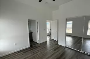 25134 25200 Frampton Ave, Harbor City, CA 90710 - Photo 9