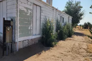 44624 Demmiel Rd, Yermo, CA 92398 - Photo 11