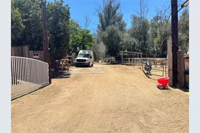 32753 State Highway 74, Hemet, CA 92545 - Photo 5