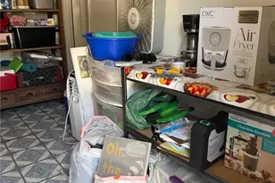 917 E 42nd St, Los Angeles, CA 90011 - Photo 5