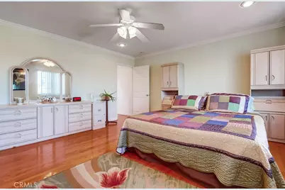 720 W 108th Street, Los Angeles, CA 90044 - Photo 51