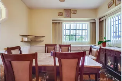 720 W 108th Street, Los Angeles, CA 90044 - Photo 13