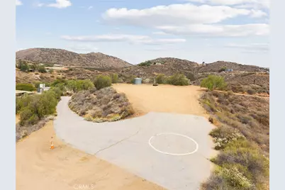 23900 Fellows Way, Perris, CA 92570 - Photo 43