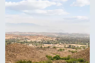 23900 Fellows Way, Perris, CA 92570 - Photo 59