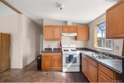 23900 Fellow Way, Perris, CA 92570 - Photo 9