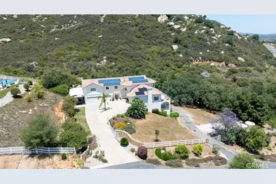 18380 Avenida Caleta, Murrieta, CA 92562 - Photo 57