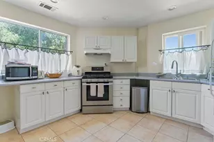 18380 Avenida Caleta, Murrieta, CA 92562 - Photo 37