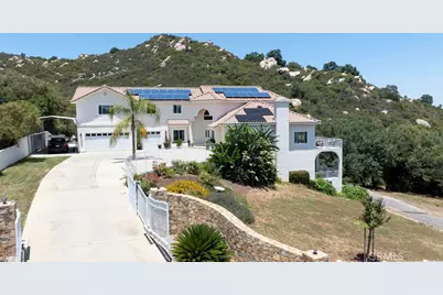 18380 Avenida Caleta, Murrieta, CA 92562 - Photo 59