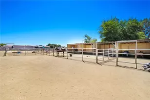 30750 Old Windmill Rd, Menifee, CA 92584 - Photo 11