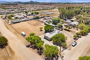 30750 Old Windmill Rd, Menifee, CA 92584 - Photo 15