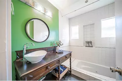 916 Junipero Avenue, Long Beach, CA 90804 - Photo 15