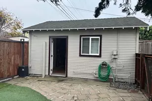 916 Junipero Ave, Long Beach, CA 90804 - Photo 29