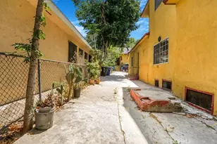 2122 Thomas St, Lincoln Heights, CA 90031 - Photo 31