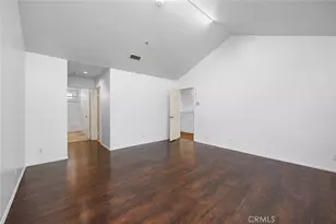 7527 Tampa Ave, Reseda, CA 91335 - Photo 13