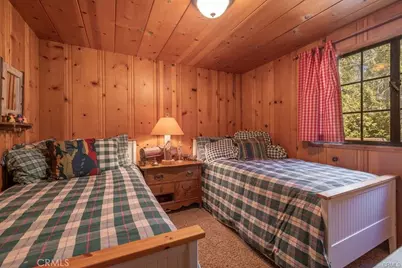 39654 Flicker Road, Fawnskin, CA 92333 - Photo 27