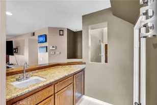 1549 Hillcrest Dr, Pomona, CA 91768 - Photo 45