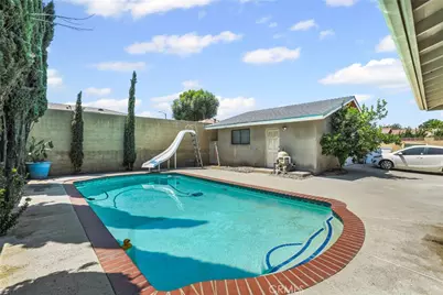 8870 Blanchard Avenue, Fontana, CA 92335 - Photo 43