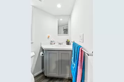 4925 Holly, Long Beach, CA 90805 - Photo 37