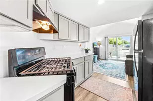 4925 Holly, Long Beach, CA 90805 - Photo 33