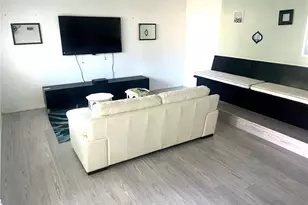 3050 Madison Ave, Costa Mesa, CA 92626 - Photo 13