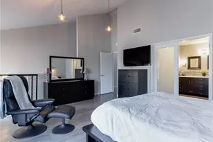 2298 Rose Ave, Signal Hill, CA 90755 - Photo 19