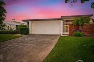 21 Beachcomber Dr, Corona del Mar, CA 92625 - Photo 3