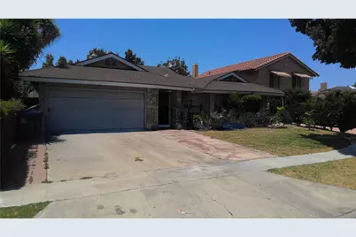 2542 N Pacific Avenue, Santa Ana, CA 92706 - Photo 1