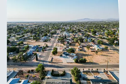 10219 Victor Avenue, Hesperia, CA 92345 - Photo 25