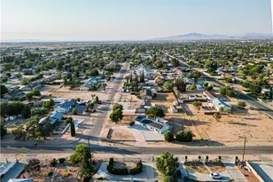 10219 Victor Ave, Hesperia, CA 92345 - Photo 25