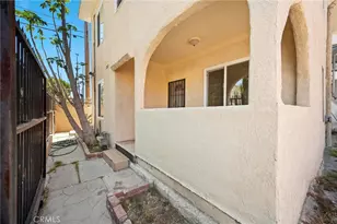 1311 Dewey Ave, Los Angeles, CA 90006 - Photo 9
