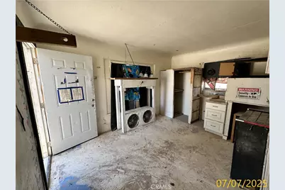 46123 Fairview Road, Newberry Springs, CA 92365 - Photo 9