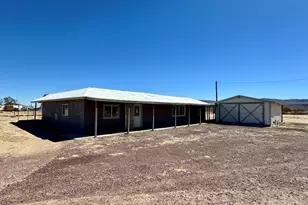 46123 Fairview Rd, Newberry Springs, CA 92365 - Photo 3