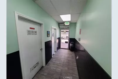 16527 Bellflower Boulevard, Bellflower, CA 90706 - Photo 5