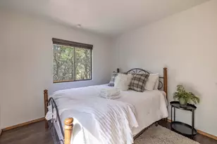 790 Pine Ln, Sugarloaf, CA 92386 - Photo 17