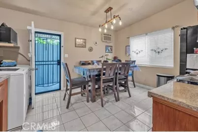 11609 208th Street, Lakewood, CA 90715 - Photo 9