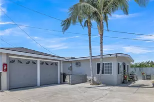 11609 208th St, Lakewood, CA 90715 - Photo 7