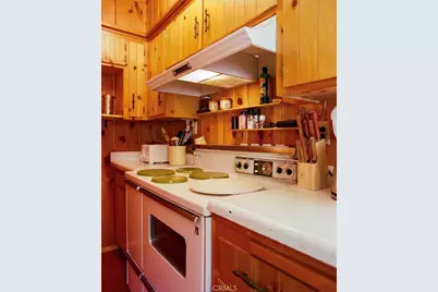 10901 Ponderosa Drive, Wofford Heights, CA 93285 - Photo 9