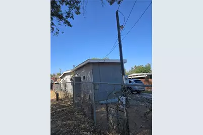 18354 Walnut Avenue, Lake Elsinore, CA 92532 - Photo 9