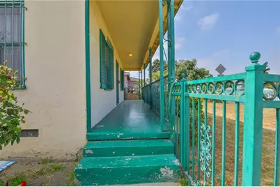 1208 S White Avenue, Compton, CA 90221 - Photo 31